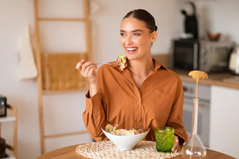 Qué comer en cada fase del ciclo menstrual para una salud hormonal óptima