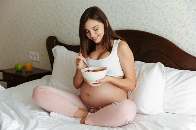 Preparar desayuno para embarazadas: recetas fáciles y nutritivas